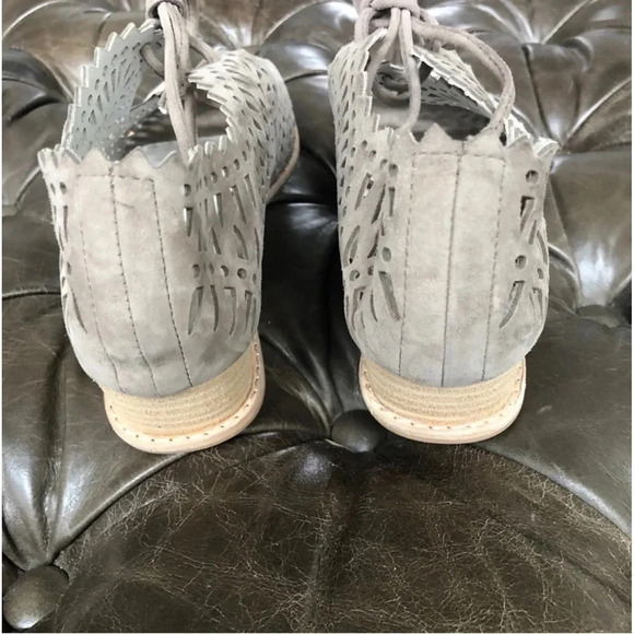 New Jeffrey Campbell Espejo low Wedge Sandal Perforated laser cut lace up print - Picture 7 of 10